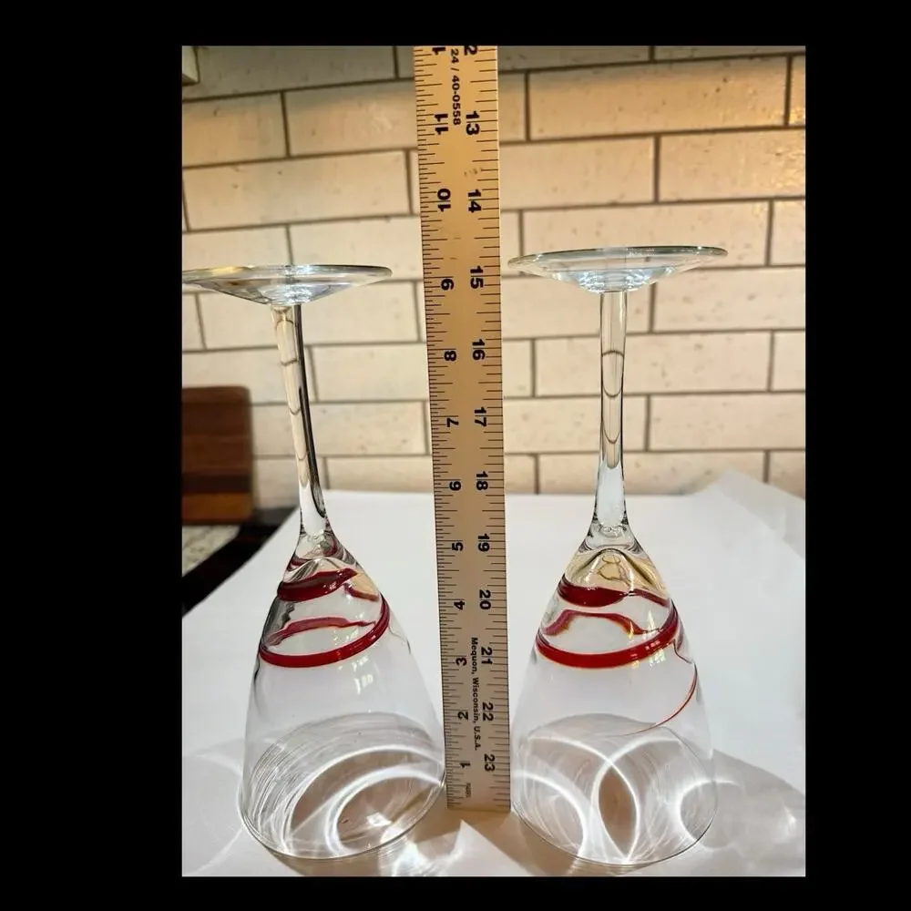 2 -Pier One 1 Red Swirl Line 12oz Wine Glasses Goblets Retired HTF 9 1/8”‎ EUC